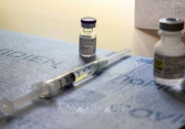 Pfizer và BioNTech đề nghị FDA cấp phép đầy đủ cho vaccine chung