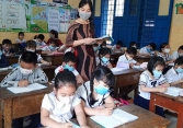  53/63 tỉnh, thành cho học sinh tạm nghỉ hoặc nghỉ hè sớm vì dịch bệnh