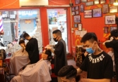 TP.HCM:  Dừng hoạt động nhà hàng, khách sạn, quán cắt tóc, gội đầu và mọi hoạt động tôn giáo