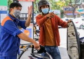 Giá xăng tăng lên mức cao nhất hơn 2 năm