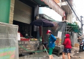 Nở rộ chợ 'du kích', cửa hàng 'chui' khi TPHCM giãn cách