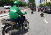 Hà Nội: Cho phép nhân viên bưu chính và siêu thị giao hàng hóa được hoạt động