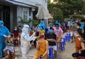 Đà Nẵng giáng chức Phó Chánh Văn phòng Đoàn ĐBQH tát nữ nhân viên y tế