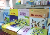 Kiến nghị đưa sách giáo khoa vào danh mục mặt hàng thiết yếu