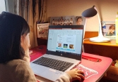 TP.HCM cho học sinh học online đến hết học kỳ 1: Nhiều phụ huynh lo lắng