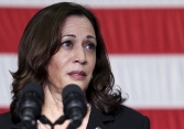 Phó tổng thống Mỹ Kamala Harris đến thăm Việt Nam