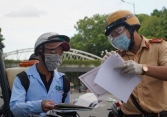 Từ 0h ngày 25/8, TPHCM đổi mẫu giấy đi đường mới