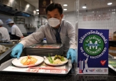 Thái Lan, Indonesia 'mở cửa' sớm dù dịch còn diễn biến phức tạp