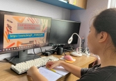 TP.HCM: Hàng chục nghìn học sinh gặp khó khăn về thiết bị và đường truyền internet để học trực tuyến