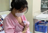 Bé sơ sinh nhẹ cân nhất được cứu sống tại Việt Nam