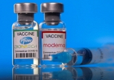 Bộ Y tế đề nghị các tỉnh, thành xem xét tiêm trộn vắc-xin Covid-19 Moderna và Pfizer