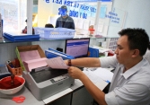 TPHCM: Người tiêm 2 mũi vắc xin trực tiếp nộp hồ sơ đặc biệt từ 1/10
