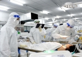 Y tế TP.HCM chuẩn bị ra sao để trị COVID-19 khi lực lượng chi viện rút quân?