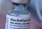 Vaccine của Pfizer-BioNTech sinh miễn dịch tốt với trẻ từ 5-11 tuổi