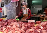 'Giá thịt heo về tay người dùng bị “ăn dày” bởi khâu trung gian'