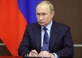 Tổng thống Nga Putin thử vaccine Covid-19 dạng xịt