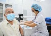 Tăng cường rà soát công tác tiêm vaccine; quản lý, điều trị người nhiễm COVID-19