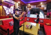 TP.HCM cho phép vũ trường, karaoke, massage hoạt động trở lại từ ngày 10/1