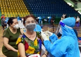 Đại biểu Quốc hội hỏi khi nào tiêm chủng Covid-19 cho người dân bằng vaccine do Việt Nam sản xuất
