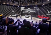 Những toan tính trong việc VinFast tuyên bố dừng xe xăng từ năm 2022