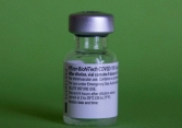 Pfizer và BioNTech bắt đầu thử nghiệm lâm sàng vaccine dành riêng cho biến thể Omicron