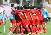 Tuyển nữ Việt Nam lập kỳ tích, lần đầu giành quyền dự World Cup