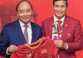 Chủ tịch nước tặng Huân chương Lao động hạng Nhất cho Đội tuyển nữ, HLV Mai Đức Chung