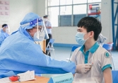 Hà Nội hết sức bối rối về quy định xử trí khi trường học có người nhiễm COVID-19