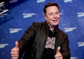 Cuộc sống kì lạ của tỷ phú Elon Musk 