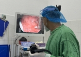 Thanh niên 23 tuổi ở miền Tây nhập viện vì nuốt bàn chải và đầu bút bi