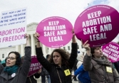 Phong trào nữ quyền song hành cùng quyền được phá thai