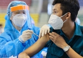 Bộ Y tế phải giục các tỉnh nhận ngay vắc xin COVID-19 trước nguy cơ bị 'ế'