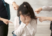 Làm thế nào để bảo vệ con trước nạn bạo lực học đường?