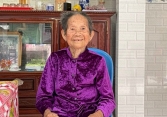 Mẹ già Lâm Thượng