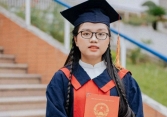 Nữ sinh Hà Nội đỗ thủ khoa cả 3 trường chuyên 