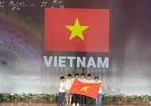 Việt Nam đoạt 2 huy chương Vàng Olympic Toán quốc tế với điểm tuyệt đối