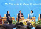 Thủ tướng đề nghị nghiên cứu các chính sách đặc thù dành riêng cho phụ nữ