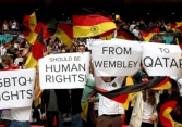 Rắc rối pháp lý khán giả quốc tế có thể gặp khi đến Qatar xem World Cup