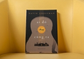 'Ai đó chạy cùng ta' David Grosssman: Hành trình để học cách từ bỏ