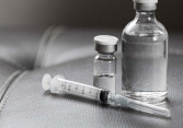 TP.HCM đang thiếu vaccine sởi - rubella, viêm não Nhật Bản, bại liệt 