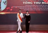 Thực hư sự kiện vinh danh 'nhà thơ thế giới' Tống Thu Ngân