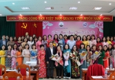 Lãnh đạo Hội tham dự Hội nghị tổng kết hoạt động và kỷ niệm ngày Quốc tế phụ nữ 8/3 của Chi hội NTT Viện thổ nhưỡng nông hóa.