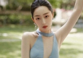 Nghệ sĩ lao đao khi bị phát tán ảnh nhạy cảm