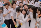 Những khoảnh khắc chia tay tuổi học trò