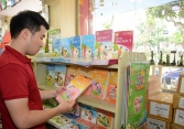 Lựa chọn sách giáo khoa thiếu minh bạch là vấn đề đáng lo ngại