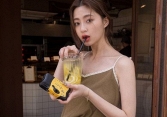 5 mẹo khi uống nước chanh để tận dụng tối đa tác dụng “đốt mỡ”, trắng da, tốt cho gan và thận