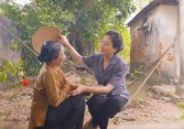 Huyền Trang đánh dấu 10 năm đăng quang quán quân Sao Mai bằng MV 'Quê ơi'