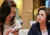 Mẹ chồng khó tính có hành động lạ khiến nàng dâu được dịp 'thể hiện' với hàng xóm