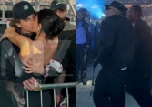 Kylie Jenner và Timothée Chalamet lần đầu công khai 'khóa môi', tình cũ Travis Scott ở ngay gần liệu có chứng kiến?