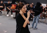 Hoàng Thùy Linh hát live ra sao, có đủ sức cho một concert cá nhân?